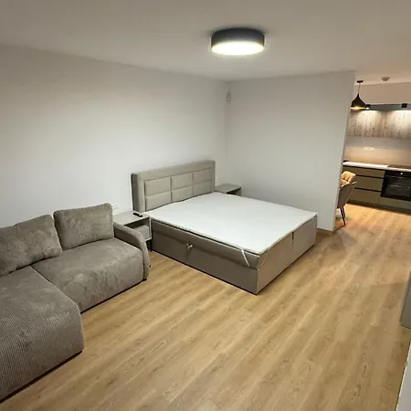 Cherry Apartment *