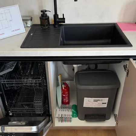 Apartment Cherry